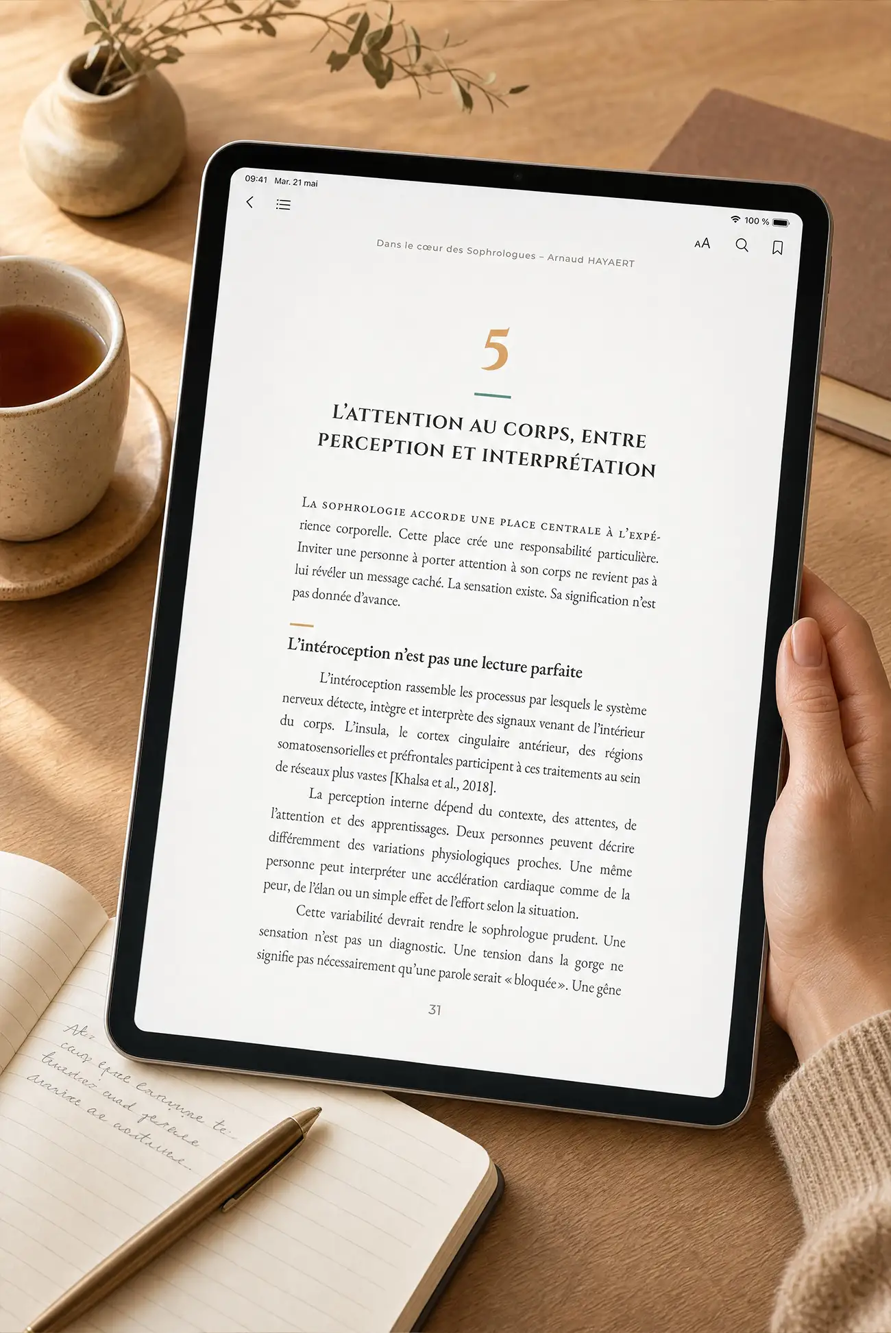 Une page intérieure du livre lue sur tablette